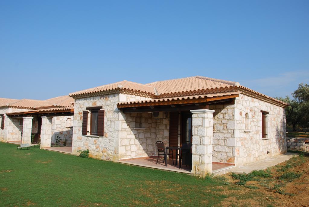 Kavos Psarou Villas Amoudi Room photo